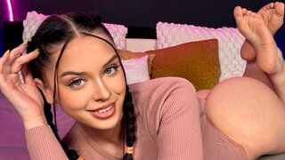 PROMO Miss Sunshine's Feet Show